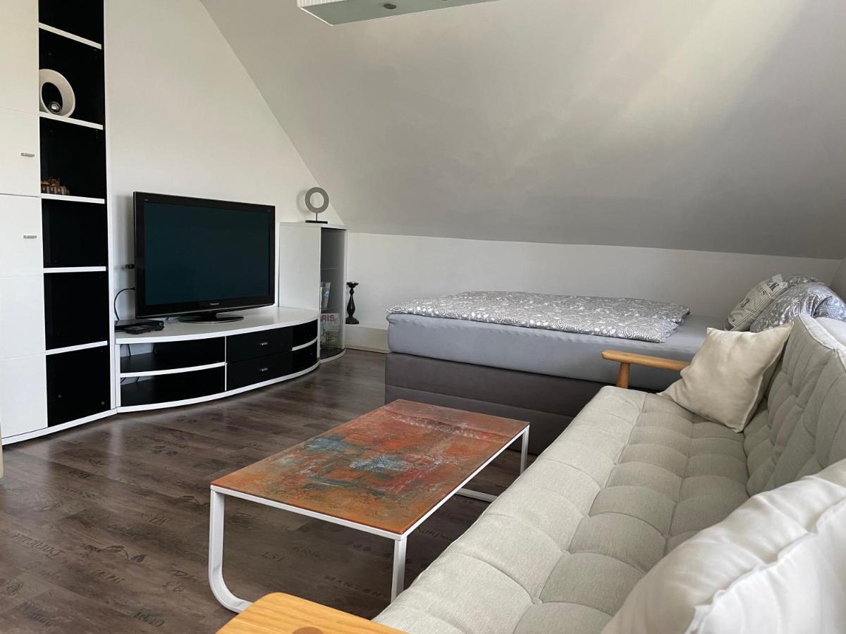 Ferienwohnung H&H Happy Holiday Velden am Wörthersee Exterior foto